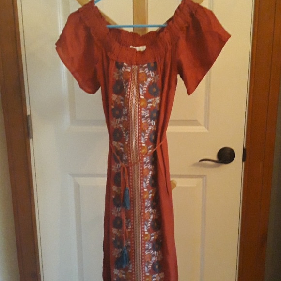 FSL Apparel Embroidered Boho dress/ cover up - Picture 1 of 4